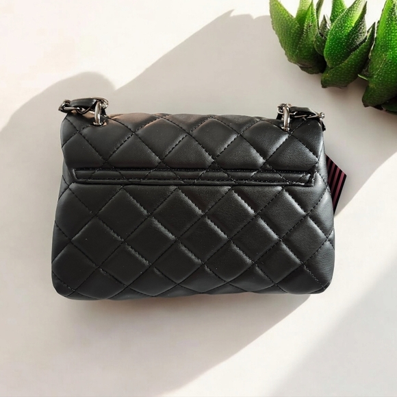 NWT Gilda Paris Quilted Crossbody-Black - Picture 3 of 6